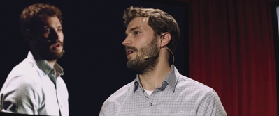 9LDX_281829.jpg