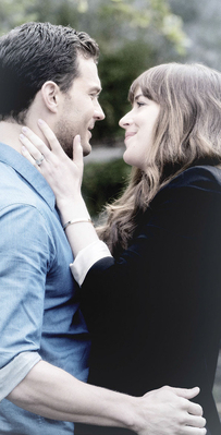 Digital20Booklet20-20Fifty20Shades20Freed-6.jpg
