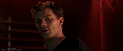 Red_Room_-_Part_3_2810929.jpg