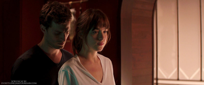 Red_Room_-_Part_3_282129.jpg