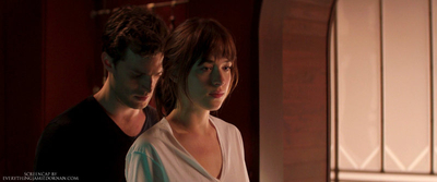 Red_Room_-_Part_3_282229.jpg