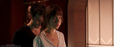 Red_Room_-_Part_3_282329.jpg