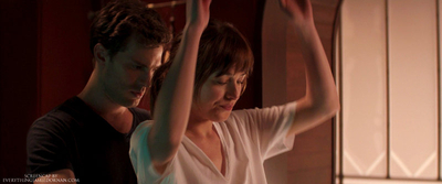 Red_Room_-_Part_3_282629.jpg