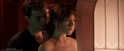 Red_Room_-_Part_3_284829.jpg