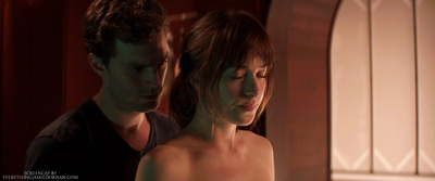 Red_Room_-_Part_3_285429.jpg