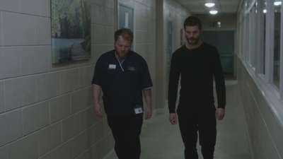 thefall_03x05_2822729.jpg
