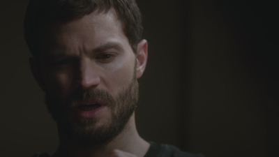 thefall_03x05_2833329.jpg