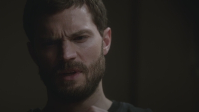 thefall_03x05_2833629.jpg