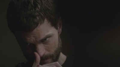 thefall_03x05_2845229.jpg