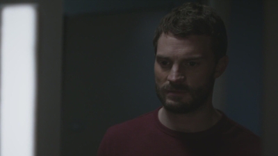 thefall_s03e06_2860929.jpg