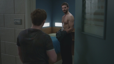 THEFALL_03x04_2830329.jpg