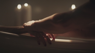 THEFALL_03x04_28429.jpg