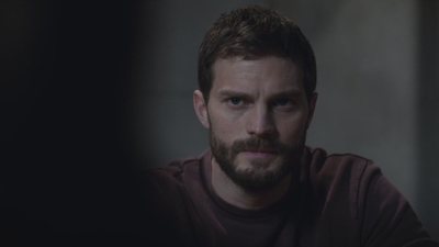 THEFALL_S03E06_281729.jpg