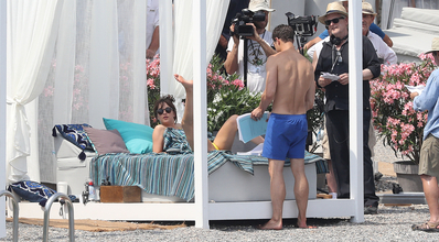 fiftyshadesfreed07122016_283429.jpg