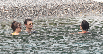 fiftyshadesfreed07122016_285129.jpg