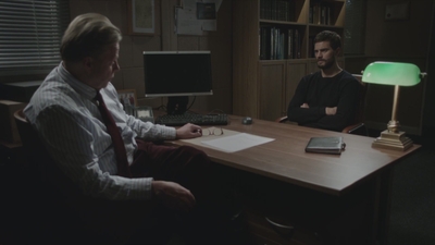thefall_03x05_2813229.jpg