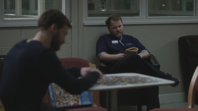 thefall_03x05_2818929.jpg