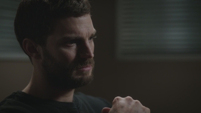 thefall_03x05_2846229.jpg