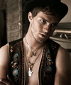 CRASH_MAGAZINE_28329.jpg
