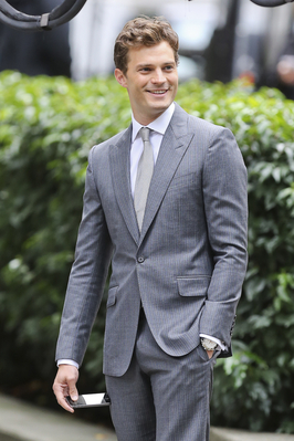 HQ
